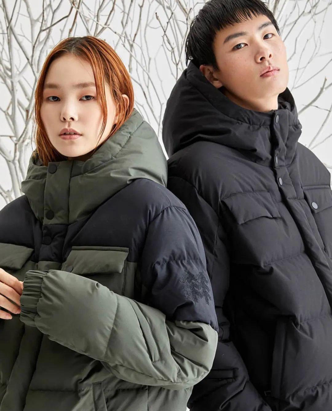 云南少数民族服饰，云南各民族的服饰（体育生羽绒服火了）