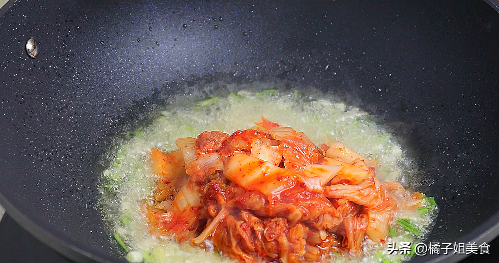 圖片[4]-【辣白菜豆腐湯】做法步驟圖 開胃又營養 寒冷季節的最佳選擇-起舞食譜網