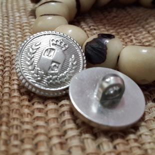 如何打双线纽扣结，单线纽扣结的打法（纽扣的6种缝制方法）