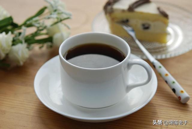 可可和咖啡的区别，可可豆和咖啡豆的区别及功效与作用（拿铁等咖啡之间的区别了）