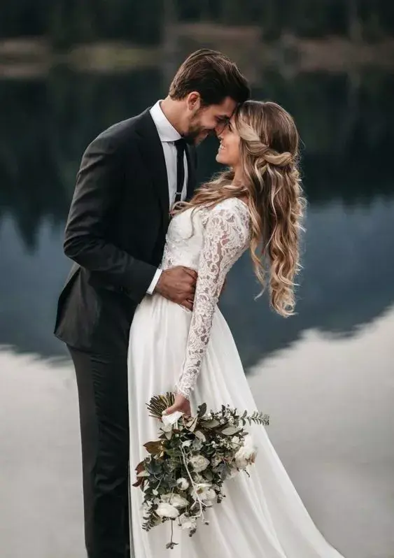 婚礼祝福语手捧花，婚礼手捧花送人祝福语（手捧花的搭配和选择有哪些需要注意的）