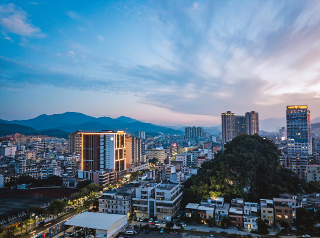 云浮属于粤西吗，云浮属于粤西吗还是广西（为何却被划分为粤北城市）