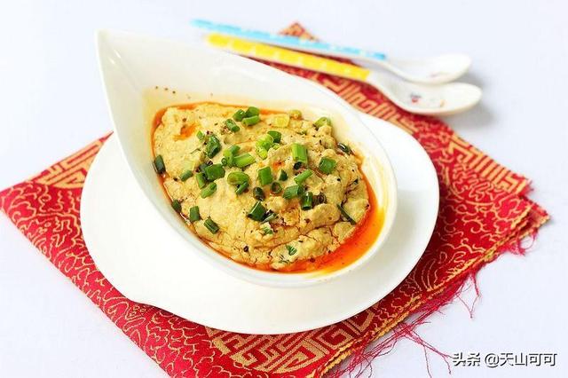 臭豆腐怎么做最好吃，臭豆腐怎么做好吃（这样做比原来的好吃不止十倍）