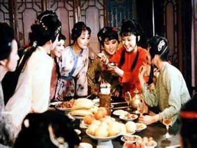 哪里的黄酒比较有名，最新白酒排行榜前十名（为什么佼佼者偏是绍兴酒）