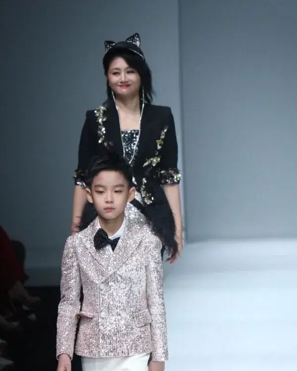 一帘幽梦演员表，秦汉版一帘幽梦演员表（两版《一帘幽梦》演员现状）