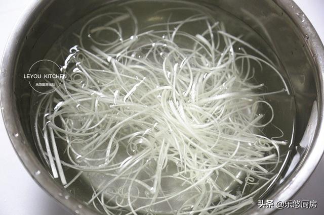 怎样做蒸鱼好吃，怎样做蒸鱼好吃窍门（以后就是自己的拿手好菜）