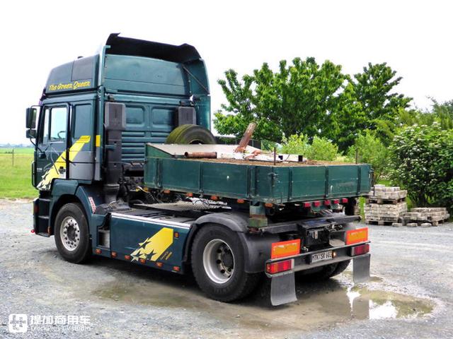 f2000突击步枪，fnf2000突击步枪（配V10发动机的曼恩F2000卡车）