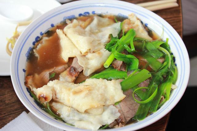 保定特色美食牛肉罩饼简介，郭德纲最爱的河北美食