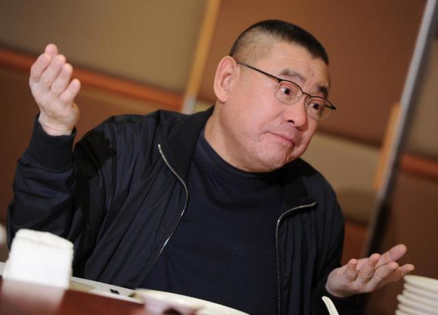 李嘉诚的老婆是谁，李嘉诚有几个老婆（李嘉欣跟李嘉诚到底有啥关系）