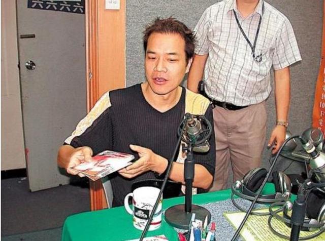 蔡枫华近况，蔡枫华现状近照（被10亿女友抛弃曾精神失常）