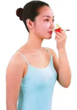 刮痧瘦肚子的正确方法图解，怎么刮痧去大肚子（刮痧的11种运板方法）