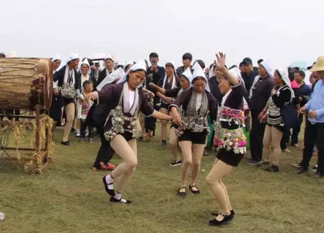 景颇族的传统节日，景颇族的节日（盘点那些年云南少数民族的特色节日）