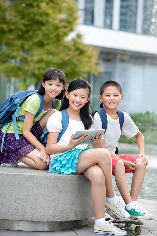 我的理想作文450字，我的理想作文450字科学家（三年级《奇妙的想象》范文两篇）