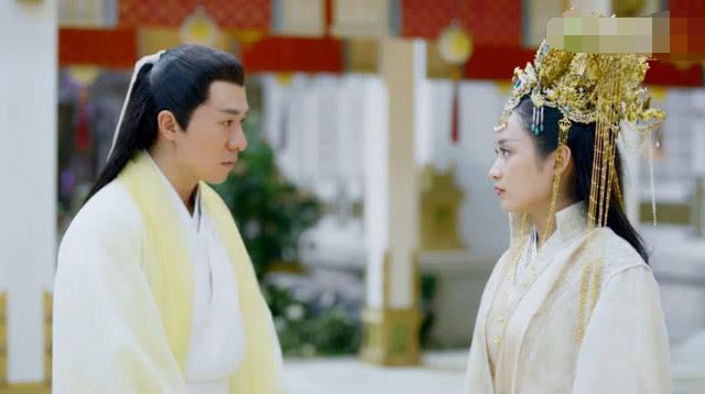 枕上书知鹤公主喜欢东华吗知鹤是什么结局，枕上书东华要了知鹤（爱慕东华帝君不是你的错）