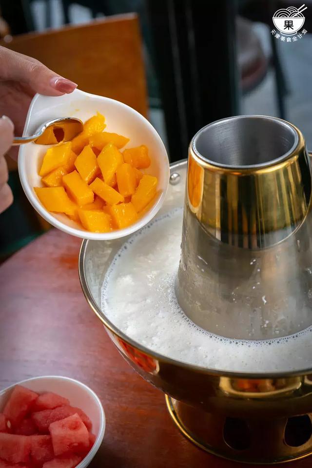 冰火锅的制作方法,冰火锅的制作方法作文(一口降10℃的“冰火锅”来了) 冰火锅的制作方法,冰火锅的制作方法作文(一口降10℃的“冰火锅”来了)