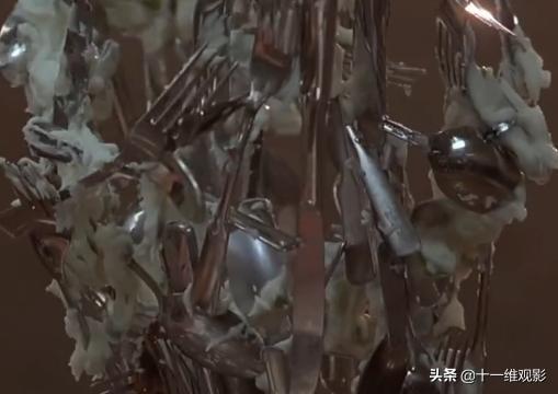 闪电奇迹结局什么意思，《闪电奇迹》：被闪电击中后