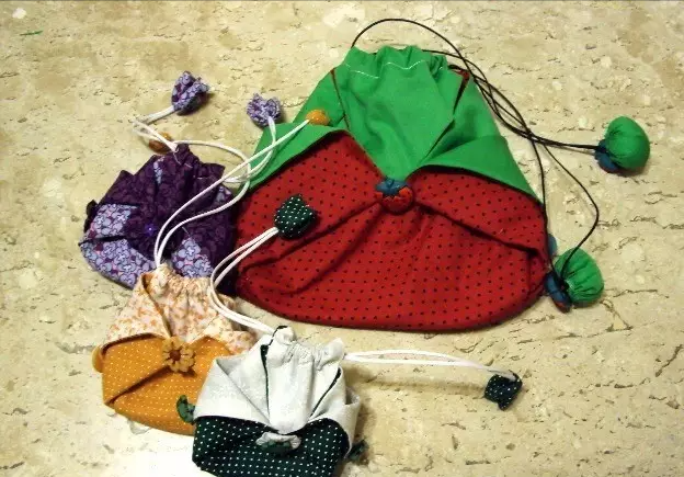 如何用纸做一个信袋子，如何用纸做一个信袋子教程（找几根绳子自己编一个）