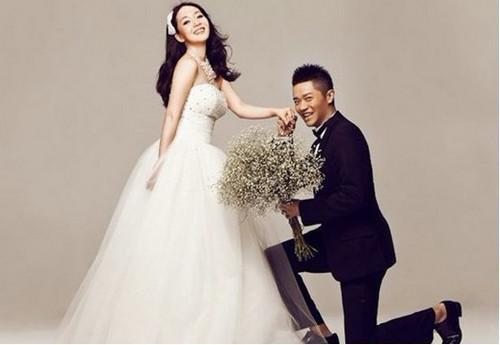 搭档23年未成夫妻，凤凰传奇：同一年结婚生子，早已成为了亲人