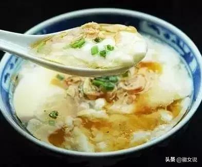 油蛤蟆怎么做才好吃，安徽临泉经典美食不吃遍绝不罢休