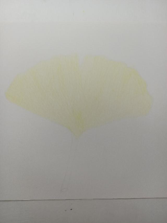 怎么画银杏树，怎么画银杏树叶视频（彩铅画/简简单单一片银杏叶）