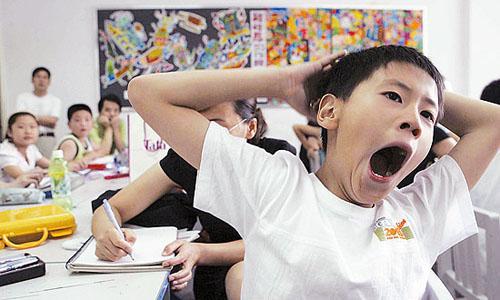 早读的好处有什么，孩子坚持早读的好处（请让“早读”振醒倦怠的心）