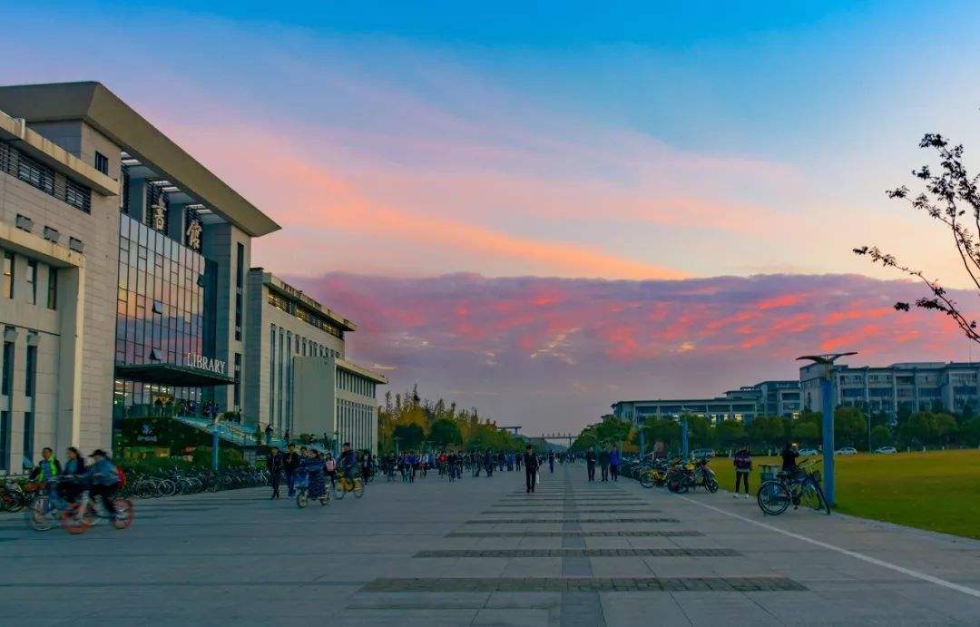 江苏实力强悍且低调的一所大学是(江苏实力强悍且低调