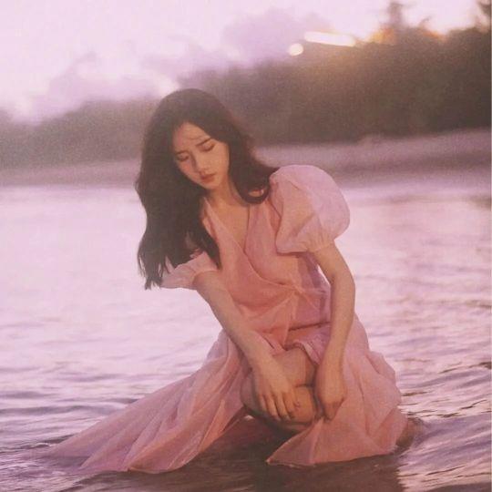 复古耐看的真人小众头像，优质复古女头，真人复古头像