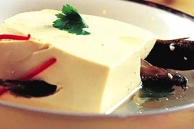 泥鳅钻豆腐的做法，泥鳅怎么做最好吃（为什么很多地方将其做成了“泥鳅炖豆腐”）