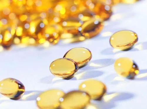 vd的功效与作用，秋葵种子的功效与作用（持续补充维生素D会中毒吗）