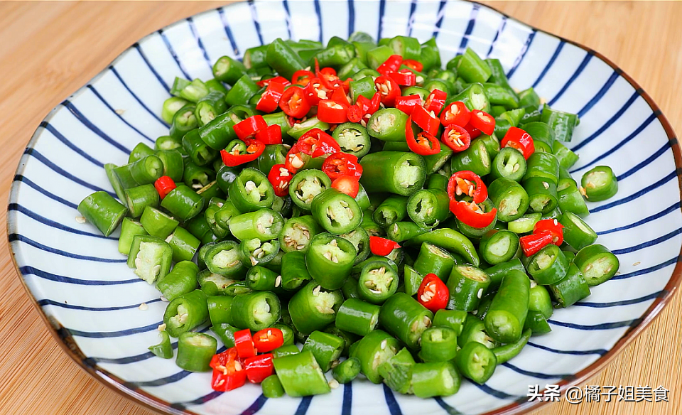 图片[2]-【辣椒炒鸡蛋】做法步骤图 炒的越老越好吃-起舞食谱网