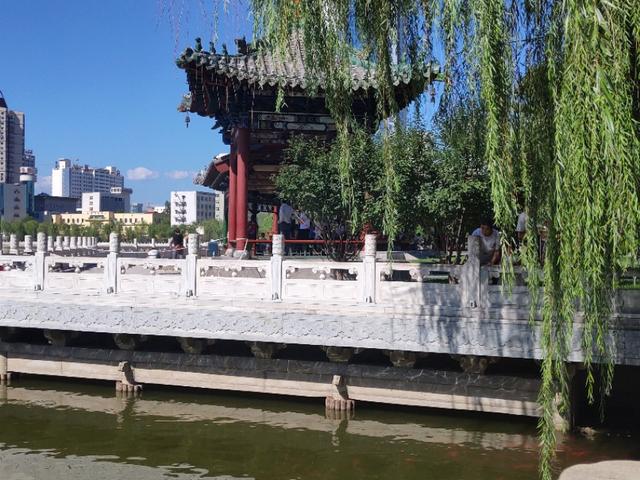 太原迎泽公园在哪儿，太原市内最大公园