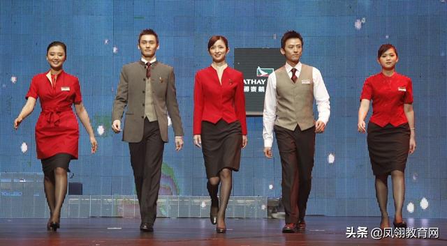 专科空姐跟本科空姐区别，空乘专业本科和专科有什么区别（和大专学历有哪些区别）