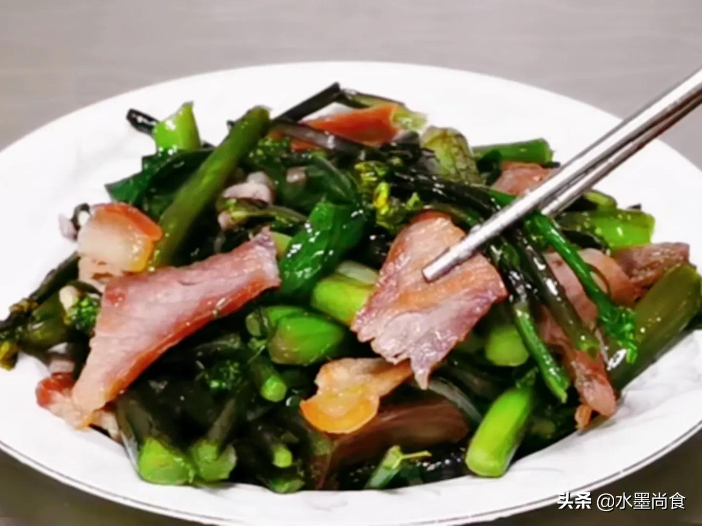 【腊肉炒菜苔】