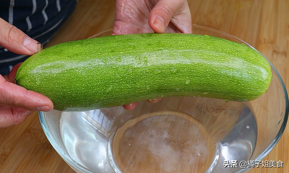 圖片[2]-涼拌西葫蘆做法 老公天天點名要吃 3天不吃就饞的慌-起舞食譜網