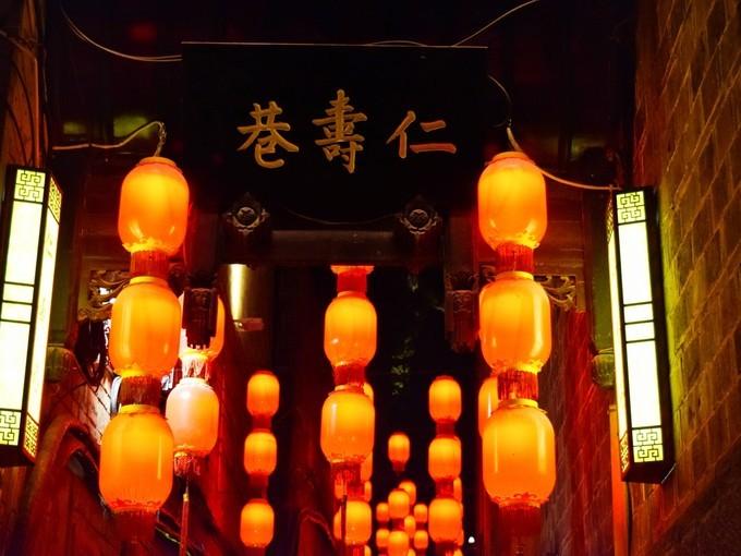 贵阳到梵净山(去梵净山坐高铁到哪下)