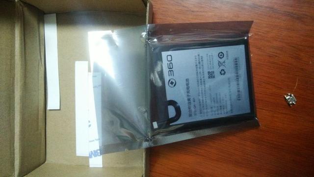 手机电池怎么换，手机怎样更换电池教程（再也不会被手机维修店坑啦）