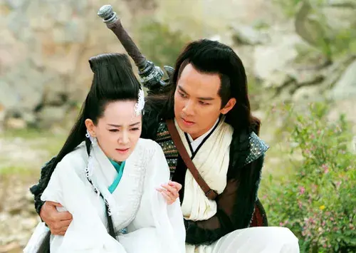 天涯明月刀的演员表，天涯明月刀演员表都有谁（还记得《天涯明月刀》里的明月心吗）