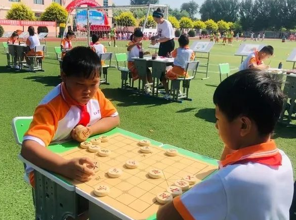 正常的小学上课时间表，小学课程表1一6年级（小学生“新作息表”曝光）