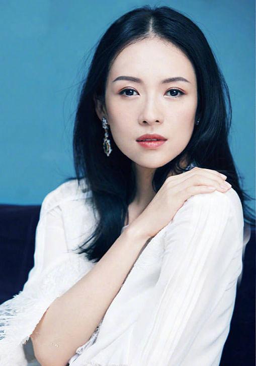 撒贝宁校花女友，撒贝宁老婆多大年龄（四个前女友全是女神级别）