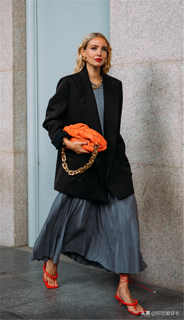 西装的四种错误穿法，穿西装的三个错误（一定得知道这“3不要”原则）