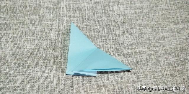 纸蝴蝶折叠步骤及方法，如何叠出漂亮的蝴蝶呢，纸蝴蝶折叠步骤及方法（八步就能完成的小蝴蝶折纸）