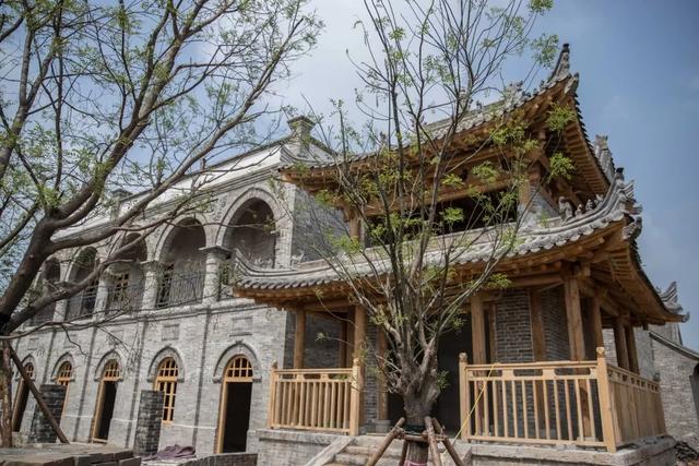 同盟古镇在哪，同盟古镇在哪个村（同盟古镇即将开业）