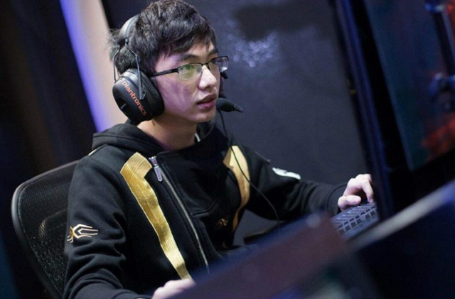 皇德耀世成员照片，皇德耀世成员照片天然抗生素（“EDG圣枪哥励志故事火了”）