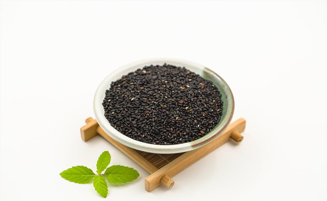 4种有效的催乳食物，什么食物催乳最有效（奶水不足要吃下奶的食物）