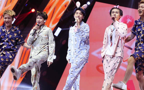 青春修炼手册歌词，《青春修炼手册》原名叫《正太修炼手册》