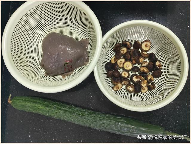 魔芋豆腐的做法，鲜魔芋豆腐详细制作方法（它是天然“燃脂菜”）