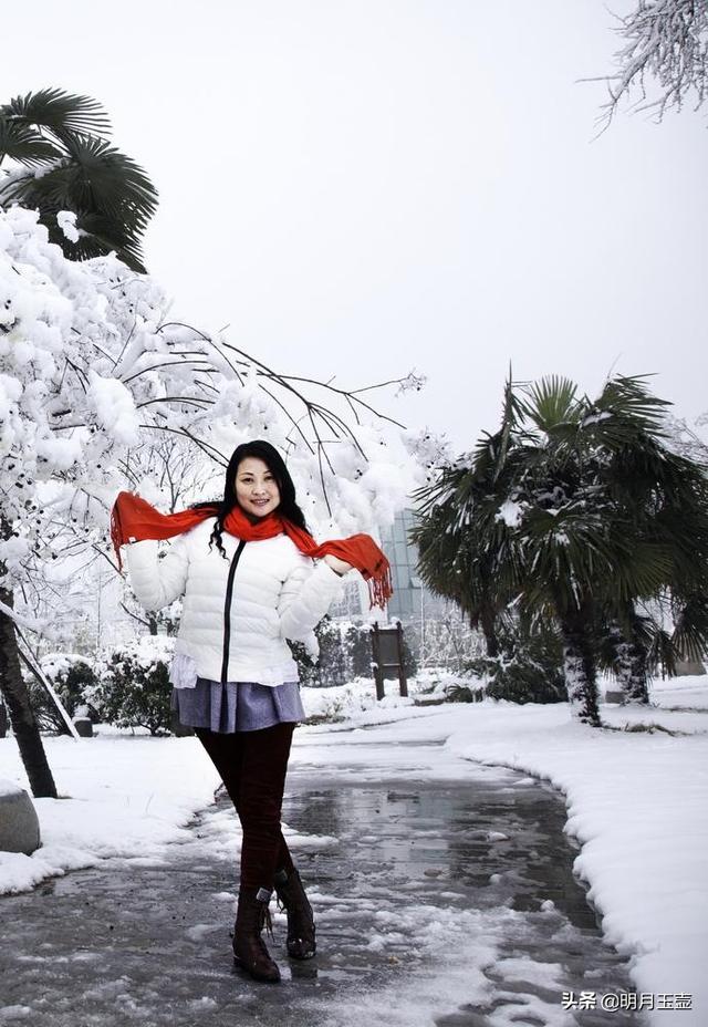 二拜高堂，高堂指什么（明月玉壶：“雨雪又纷飞）