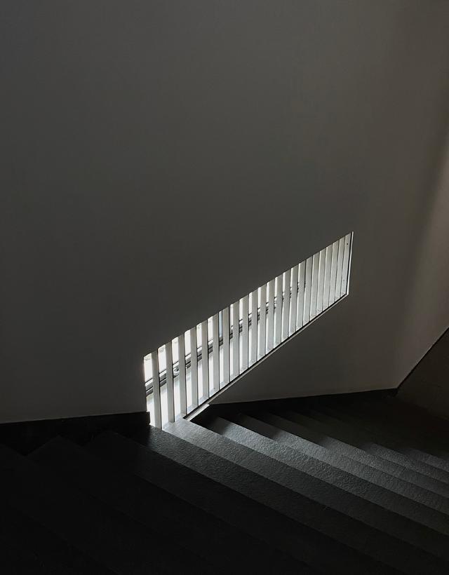 朋友圈封面图，朋友圈封面图片高清（朋友圈背景图封面图）