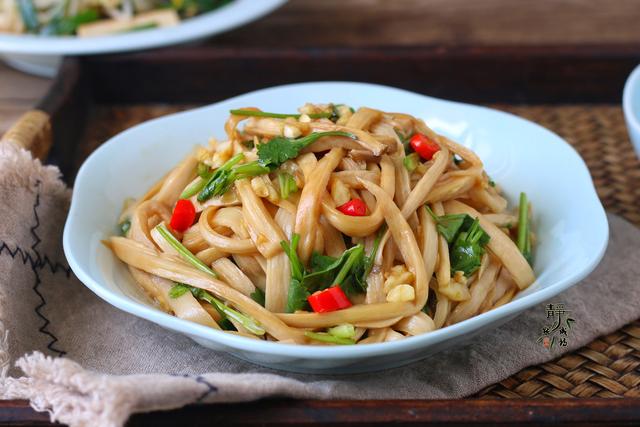 杏鲍菇最简单的四种做法，教你杏鲍菇的6种做法