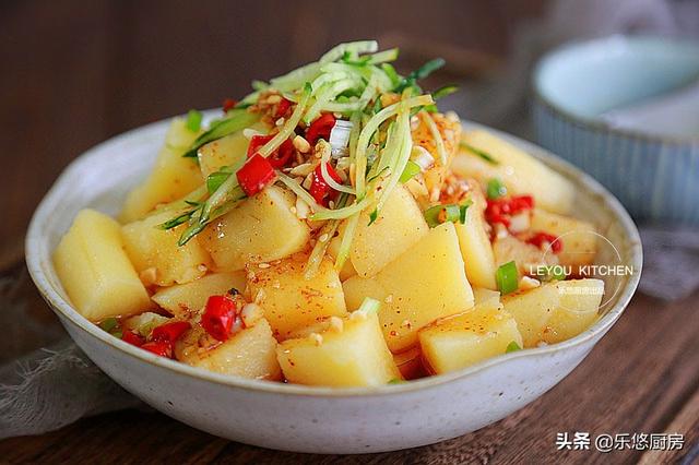 玉米淀粉可以做凉粉吗，玉米淀粉可以做什么甜品（凉粉的花样做法）